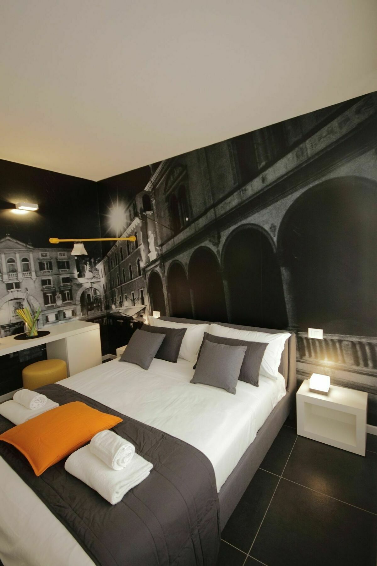 Dimoras House Hotel Verona Bagian luar foto